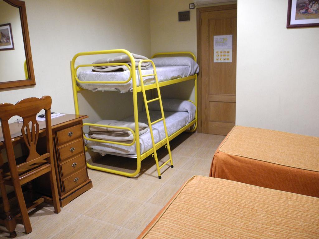 Hotel Beatriz Буриана Екстериор снимка