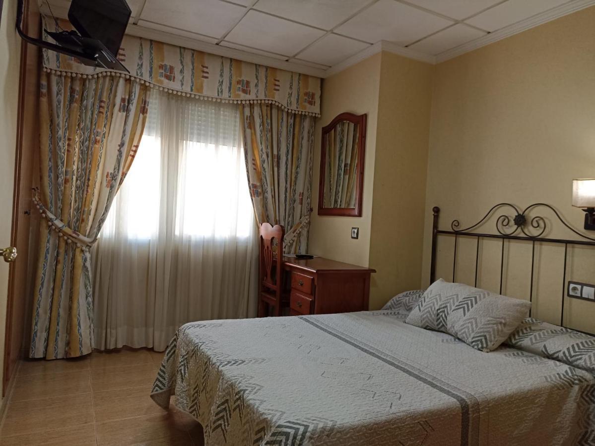 Hotel Beatriz Буриана Екстериор снимка