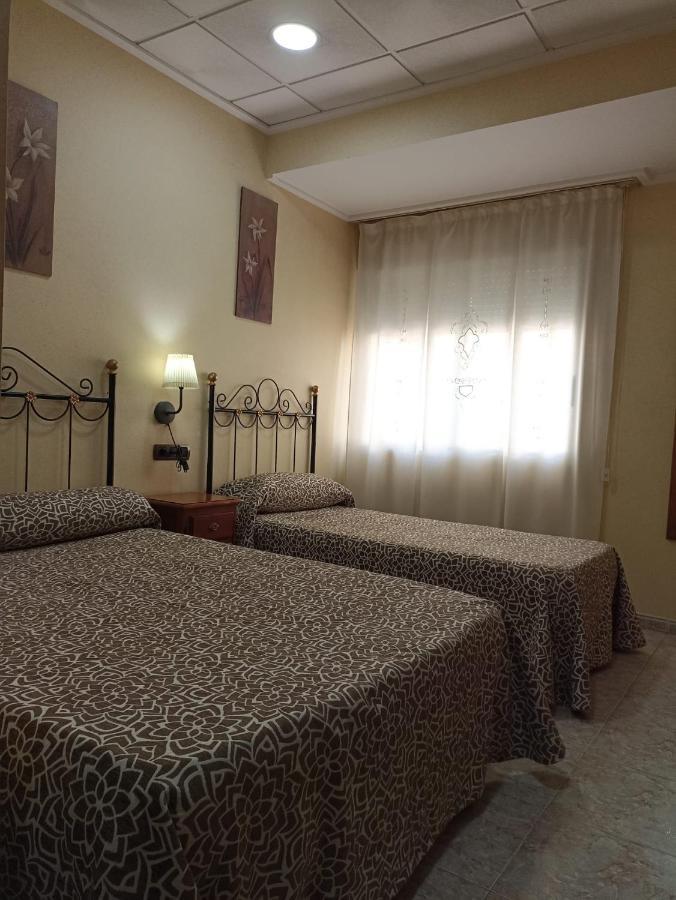 Hotel Beatriz Буриана Екстериор снимка