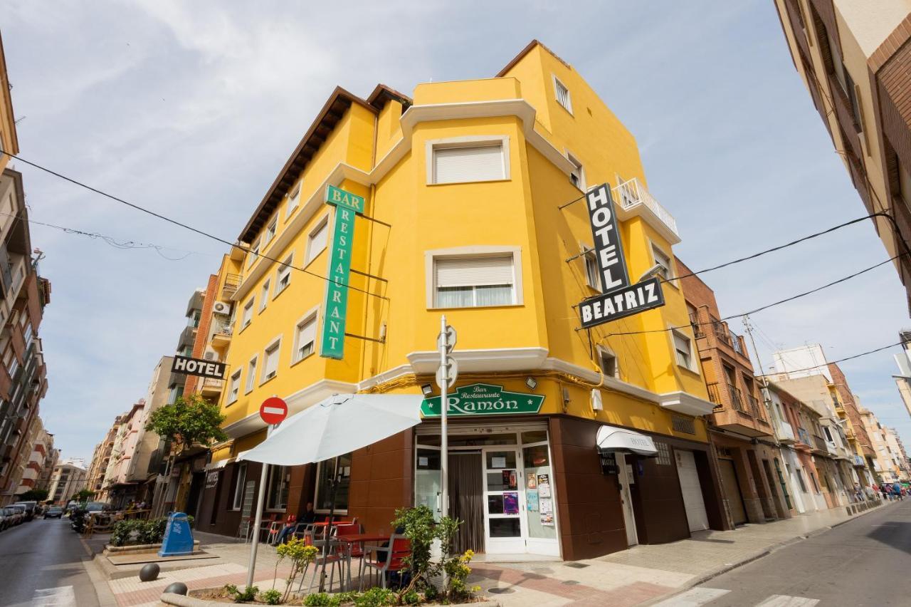 Hotel Beatriz Буриана Екстериор снимка