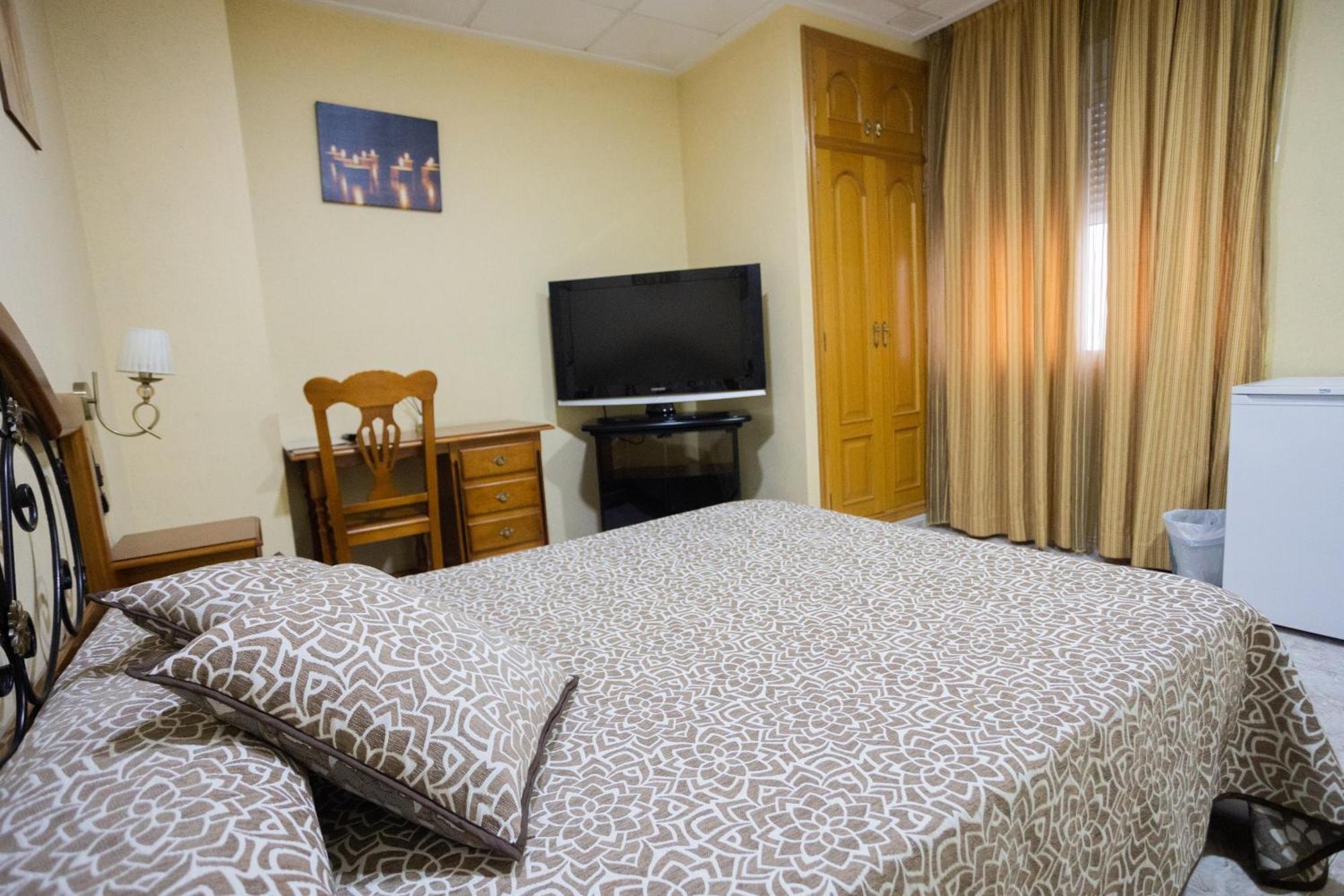 Hotel Beatriz Буриана Екстериор снимка