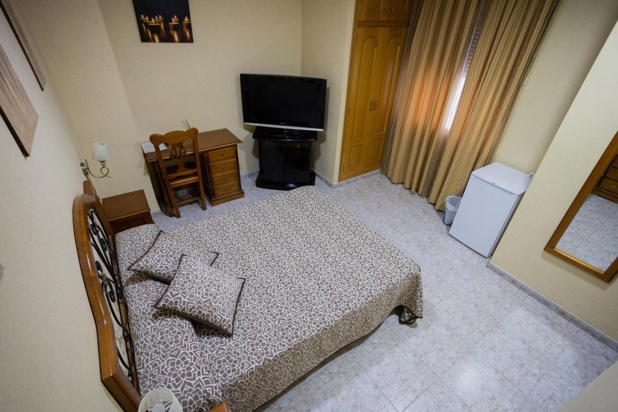 Hotel Beatriz Буриана Екстериор снимка