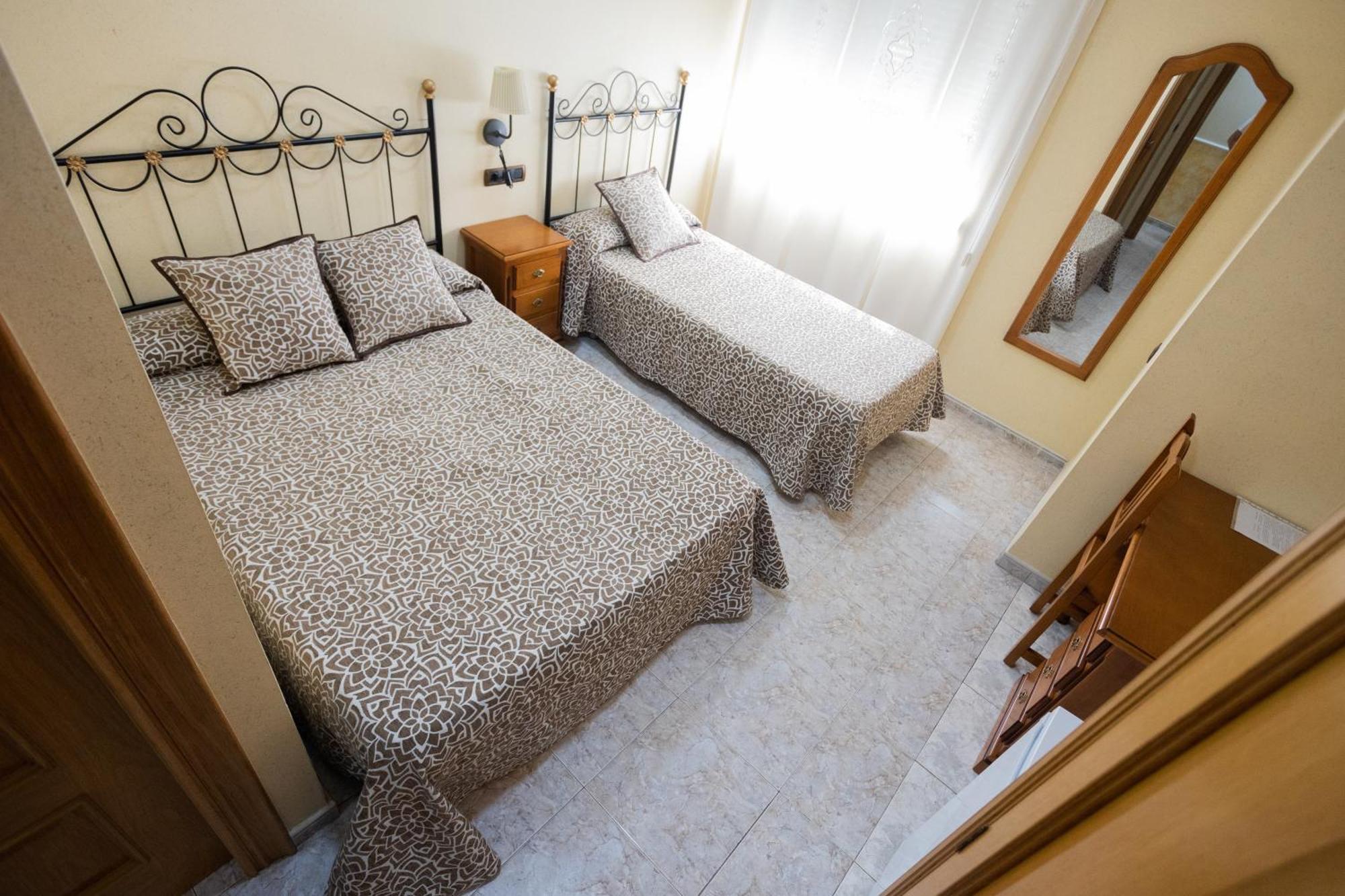 Hotel Beatriz Буриана Екстериор снимка