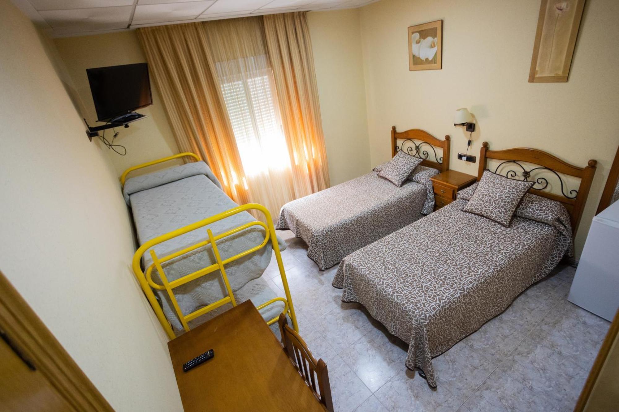 Hotel Beatriz Буриана Екстериор снимка