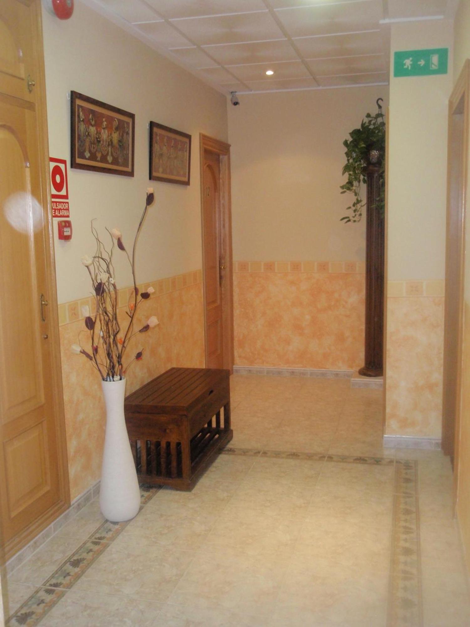 Hotel Beatriz Буриана Екстериор снимка